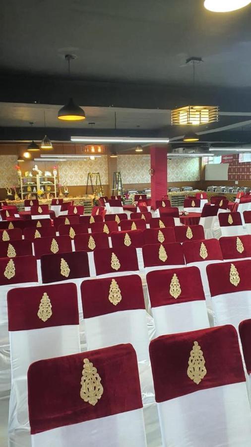 Hotel Jb Residency Zirakpur !! Top Rated & Most Awarded Property In Zirakpur Exterior foto